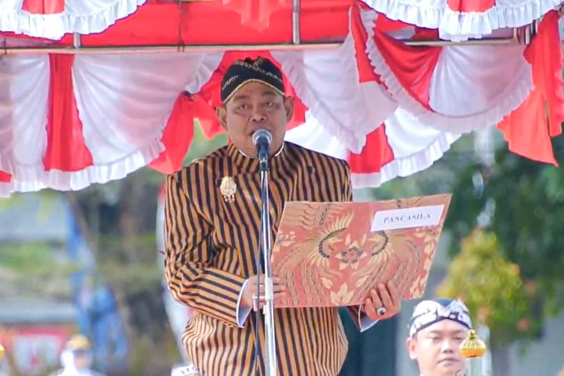 Bupati Selaku Inspektur Upacara Hari Jadi ke300 kabupaten Grobogan
